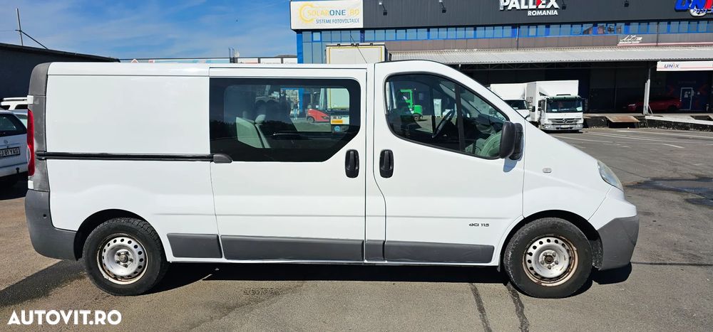 Opel Vivaro - 14