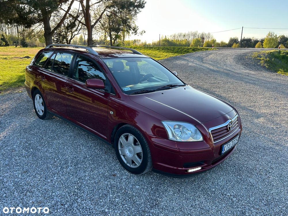 Toyota Avensis 2.0 D-4D Sol - 1