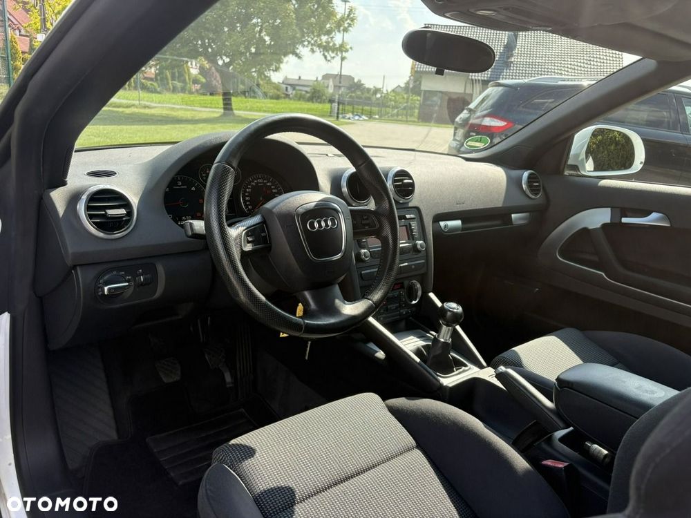 Audi A3 Cabrio - 11