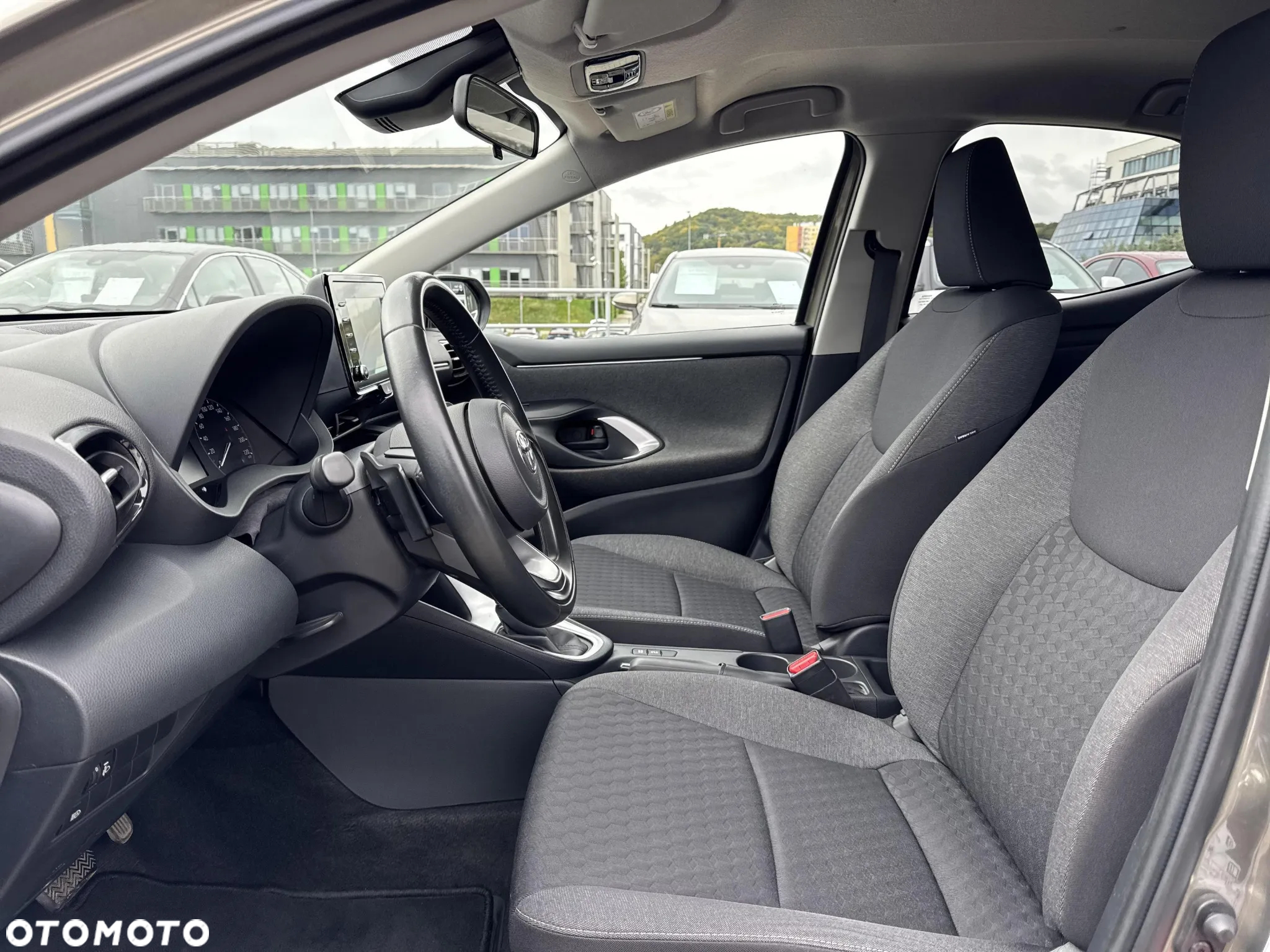 Toyota Yaris 1.5 Comfort CVT - 9