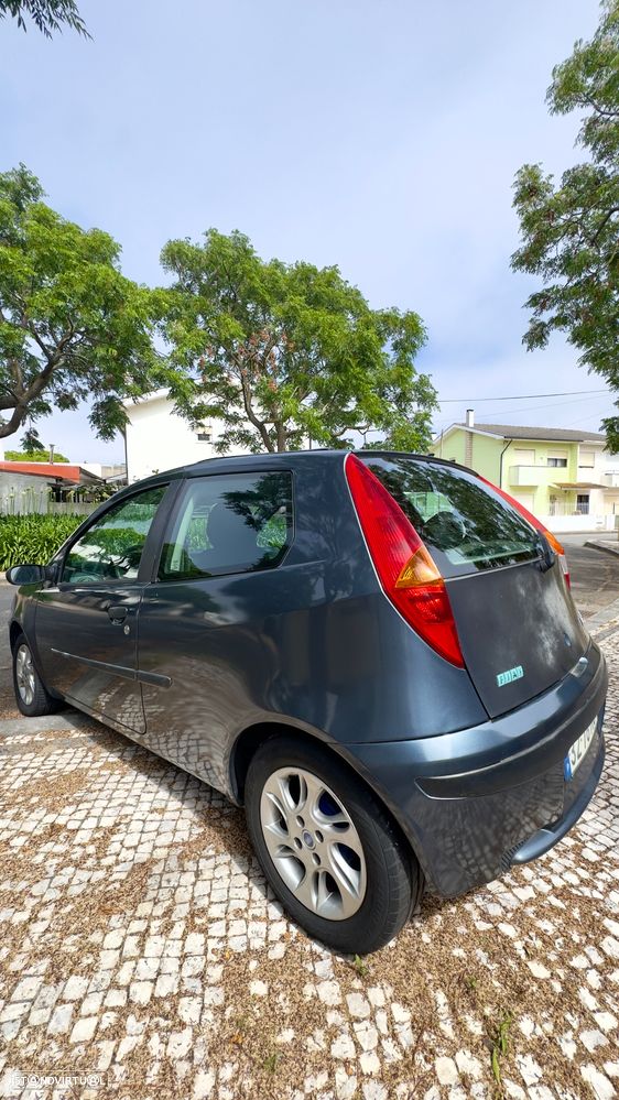 Fiat Punto 1.2 16V 80 Sport - 6