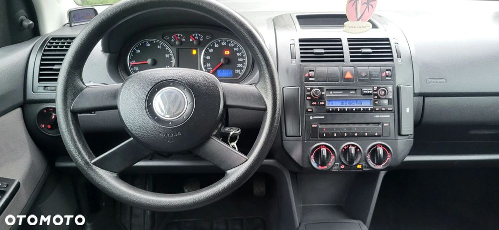 Volkswagen Polo 1.2 Cricket - 10