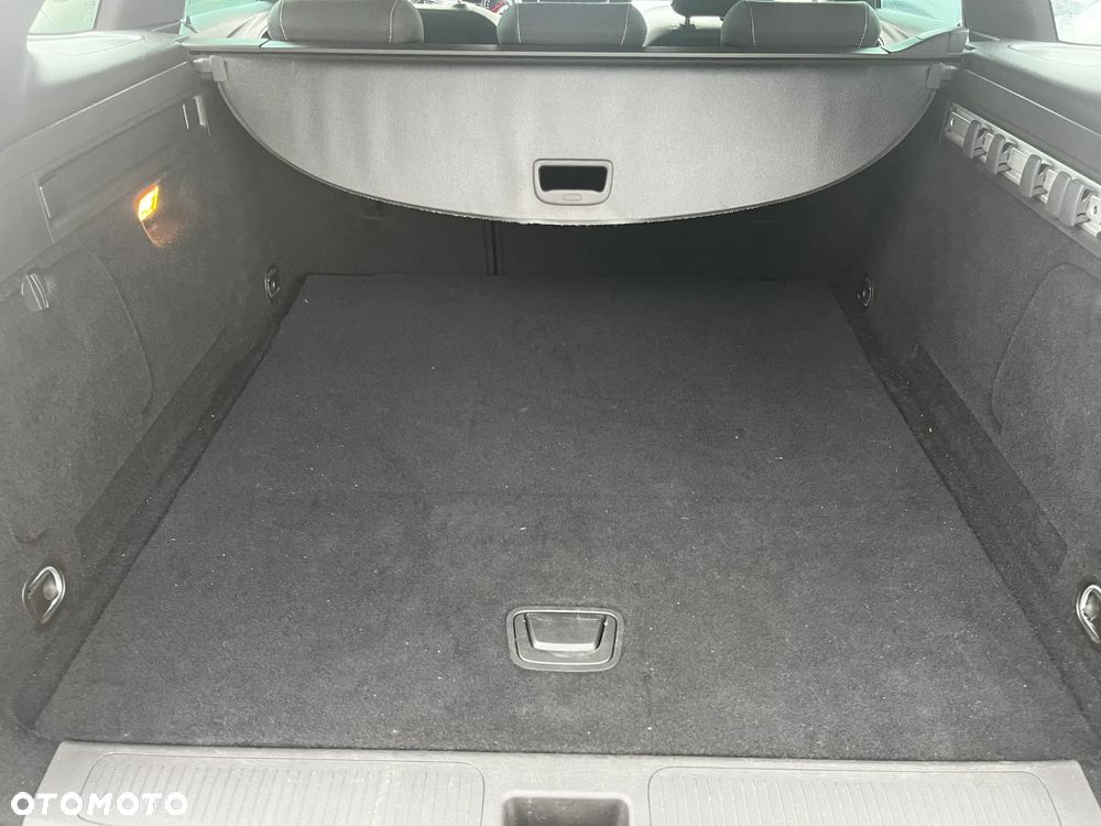 Opel Astra 1.2 T 2020 S&S - 24