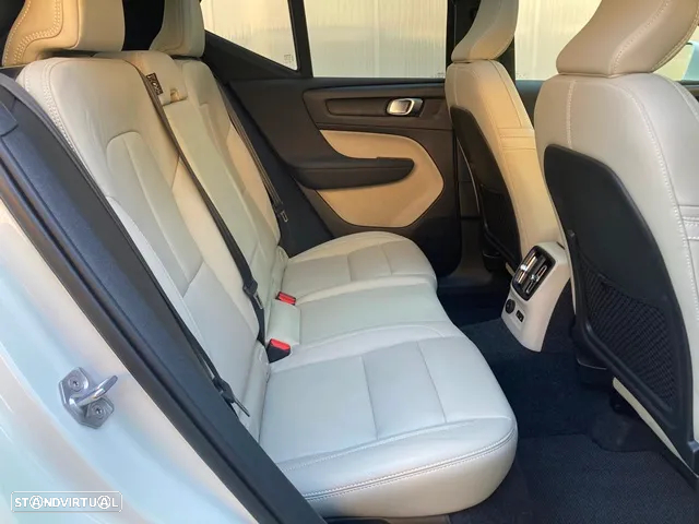 Volvo XC 40 1.5 T5 PHEV Inscription - 47
