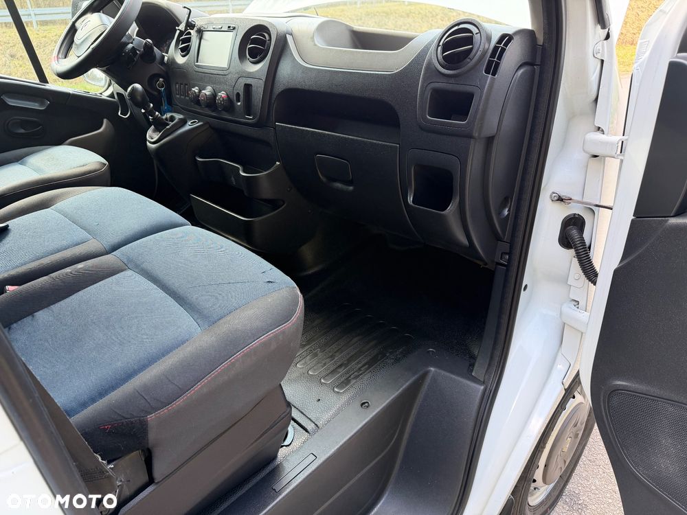 Renault MASTER - 19