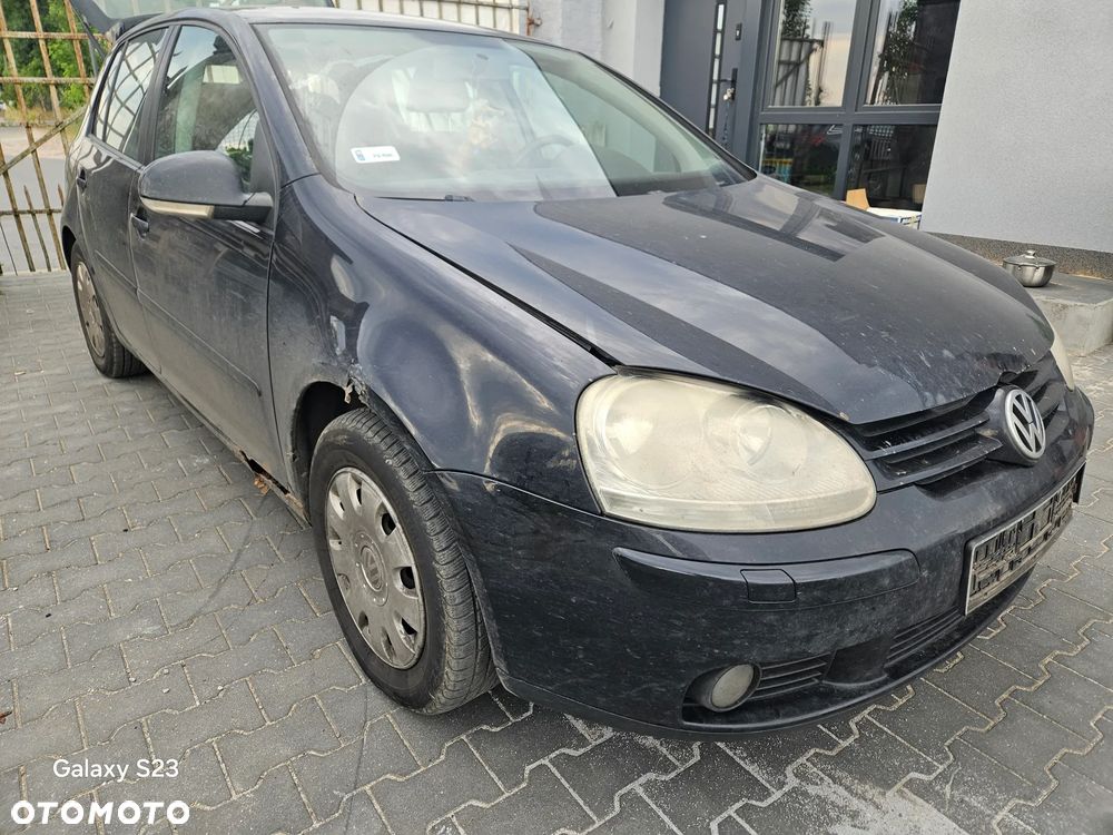 VW Golf 5 V 1,6 benzyna 75kW 102KM silnik BSE skrzynia FVH lakier LC9Z 5d hatchback - 3