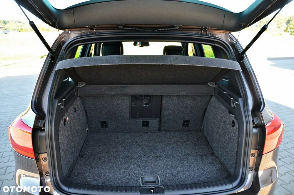 Volkswagen Tiguan - 25