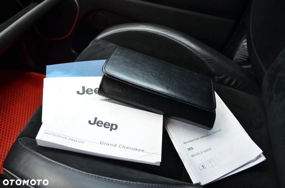 Jeep Grand Cherokee 6.4 V8 SRT8 EU6 - 34