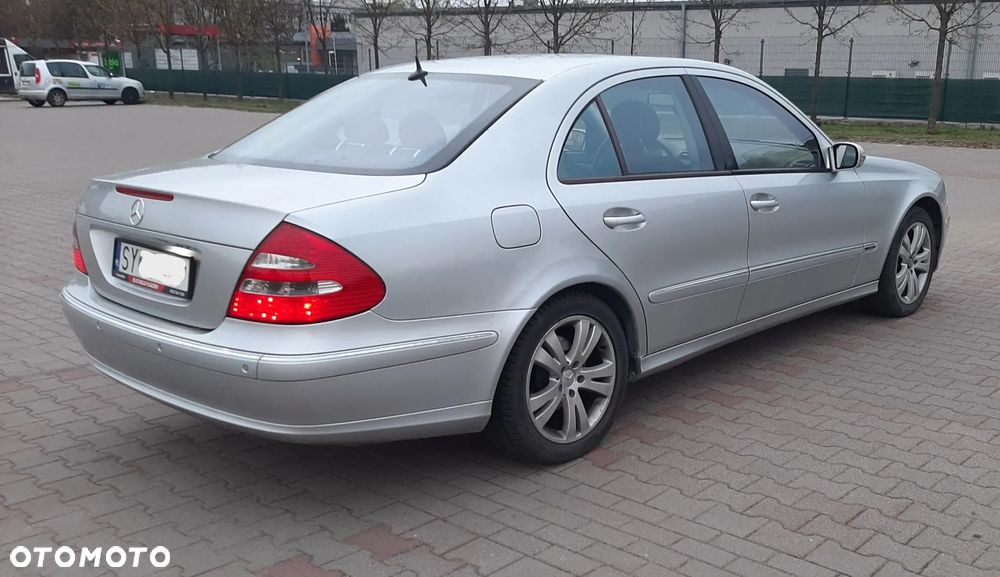 Mercedes-Benz Klasa E - 5