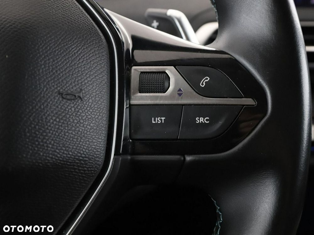 Peugeot 5008 THP 165 EAT6 Crossway - 32