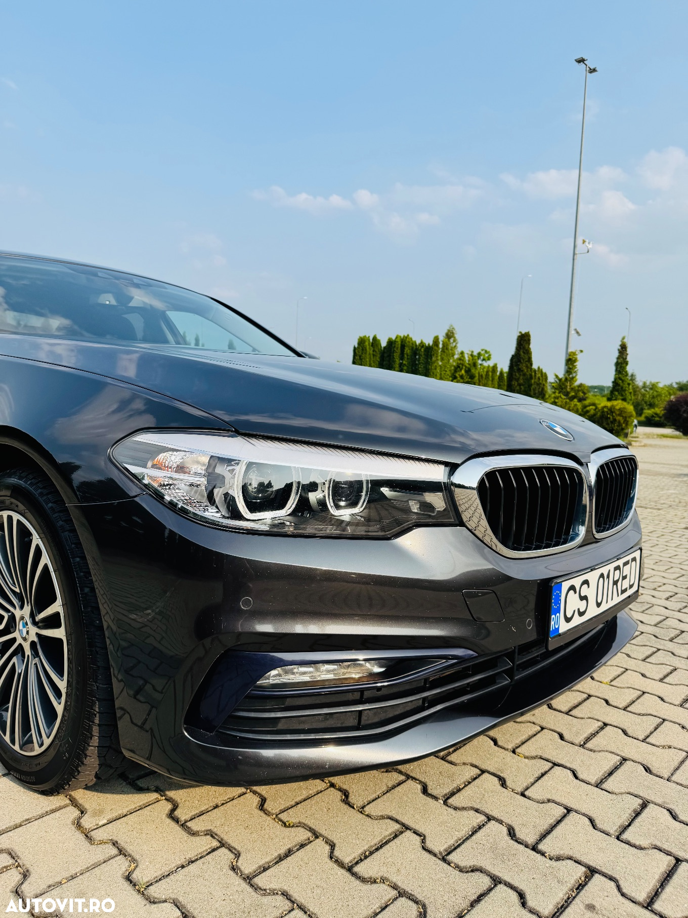 BMW Seria 5 520d xDrive AT - 4