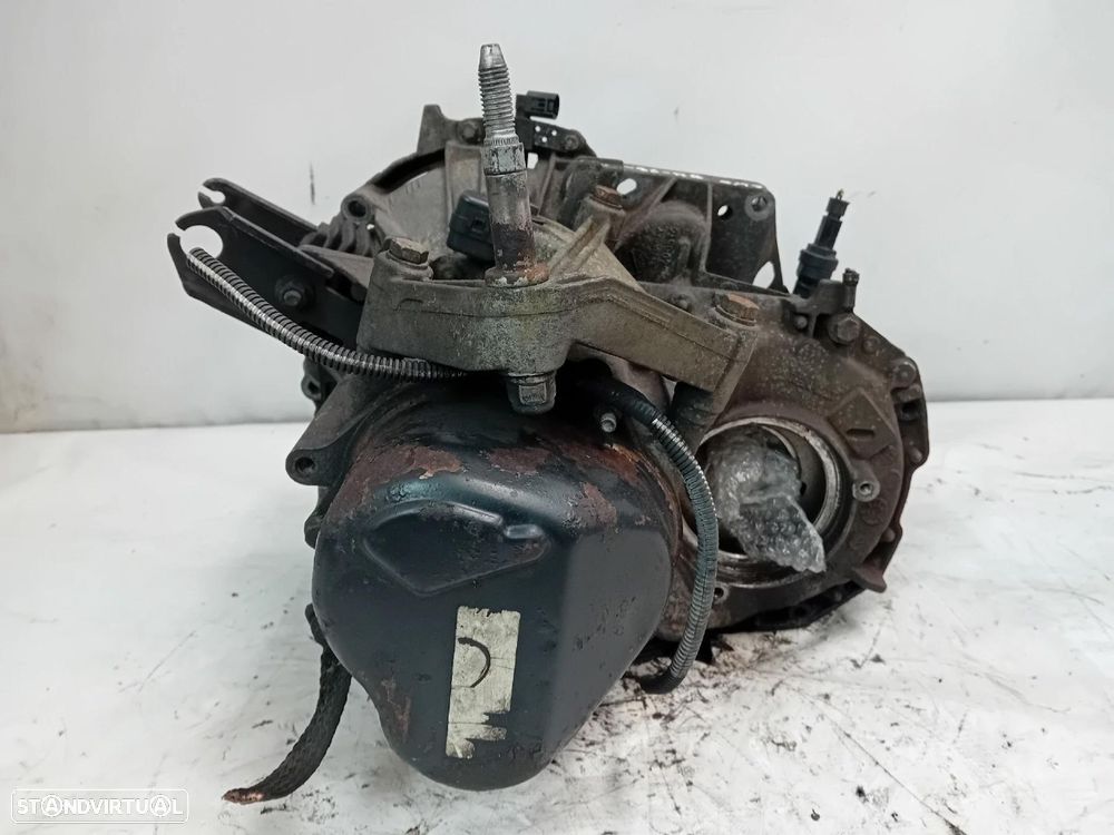 Caixa de velocidades manual RENAULT Clio II (BB0/1/2_, CB0/1/2_) - 2