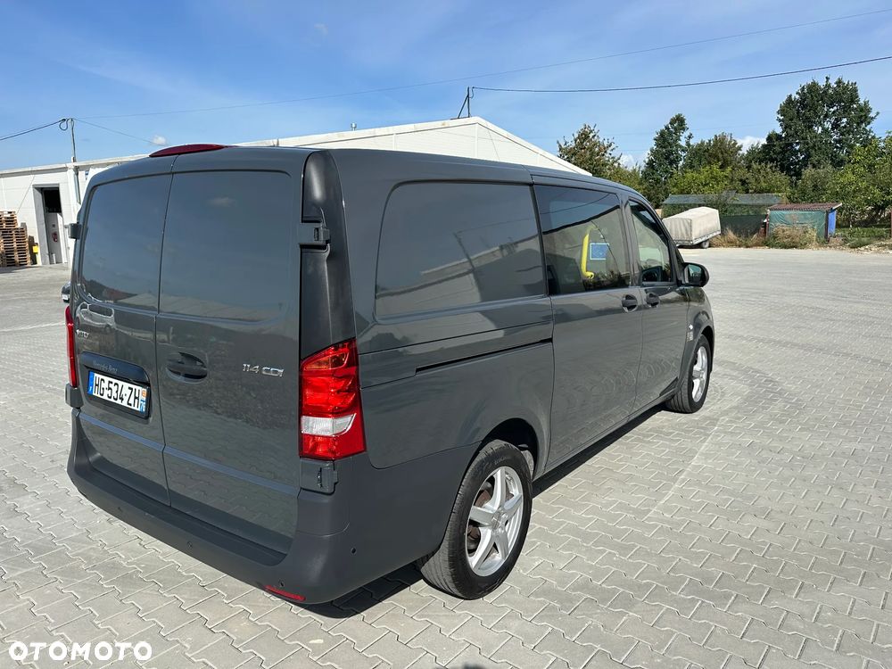 Mercedes-Benz Vito - 17