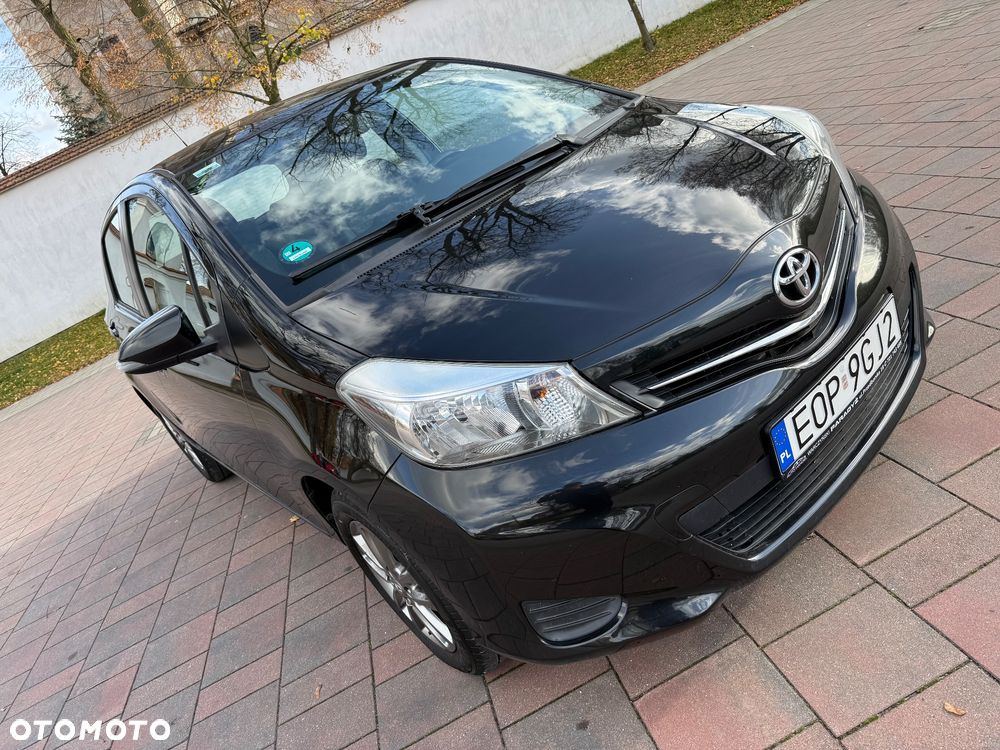 Toyota Yaris 1.33 Prestige - 19