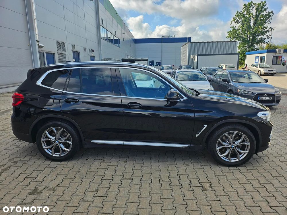BMW X3 xDrive20i GPF Business Edition - 3