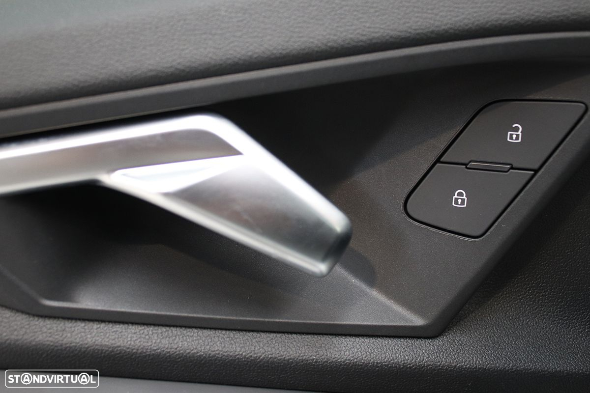 Audi A3 Sportback 30 TFSI Advanced S tronic - 21