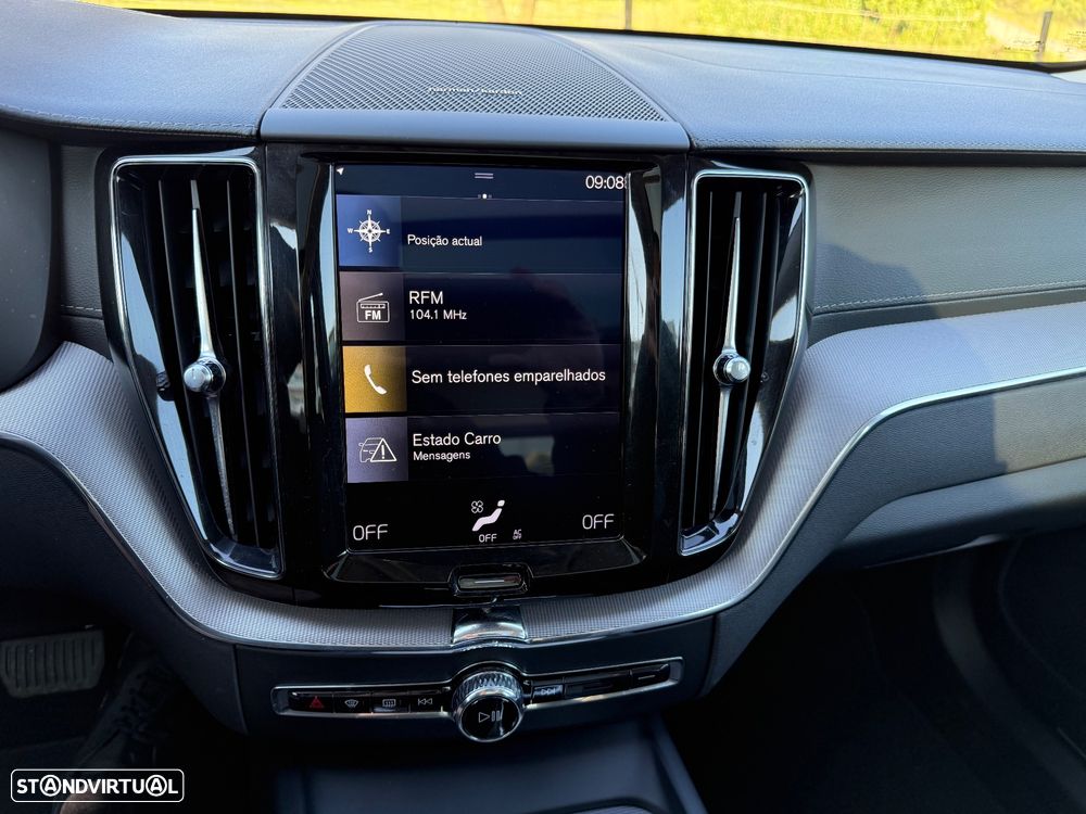 Volvo XC 60 2.0 T8 PHEV Inscription AWD - 17