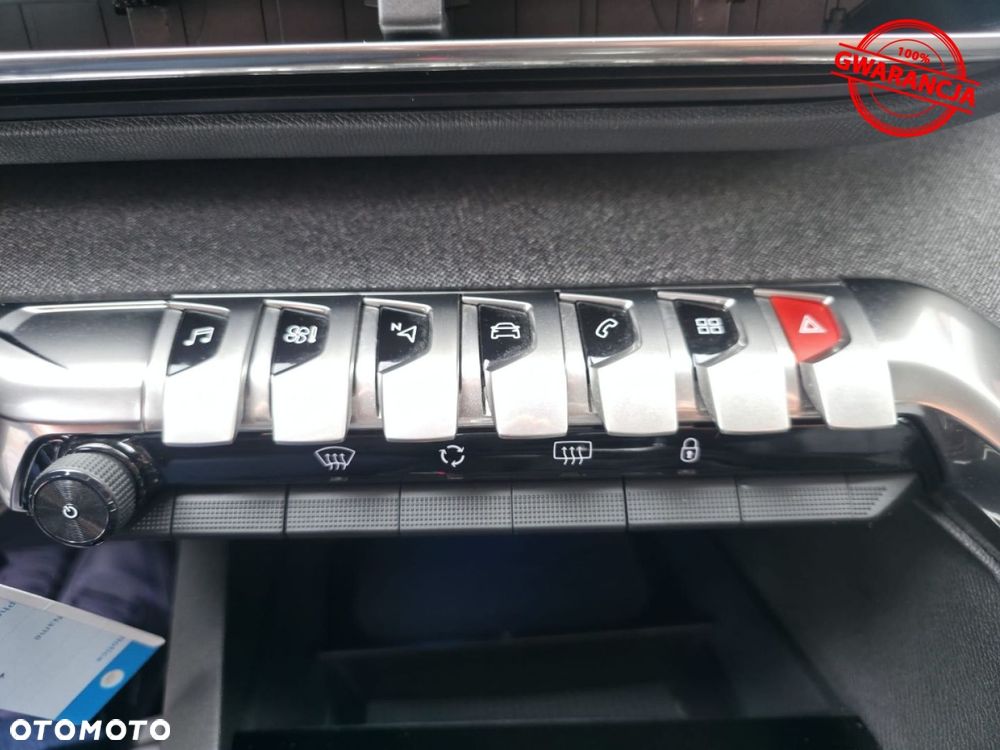 Peugeot 3008 PureTech 130 Stop & Start GPF Allure Pack - 31