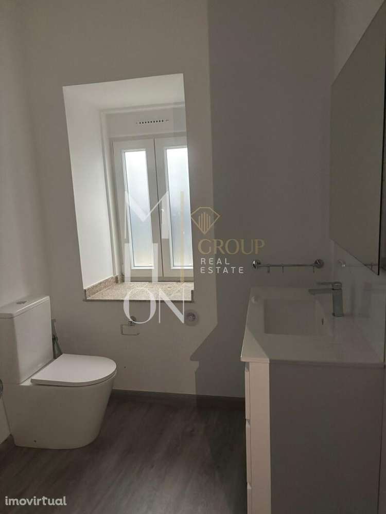 Apartamento T1 totalmente reconstruído no centro histórico da vila do - Grande imagem: 3/9