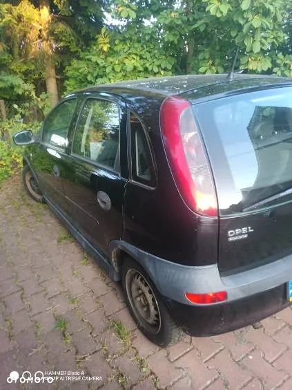 Opel Corsa - 3
