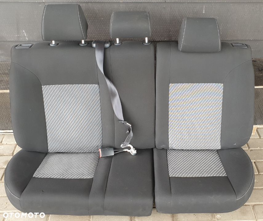 KANAPA TYŁ TYLNA SEAT CORDOBA II LIFT - 3