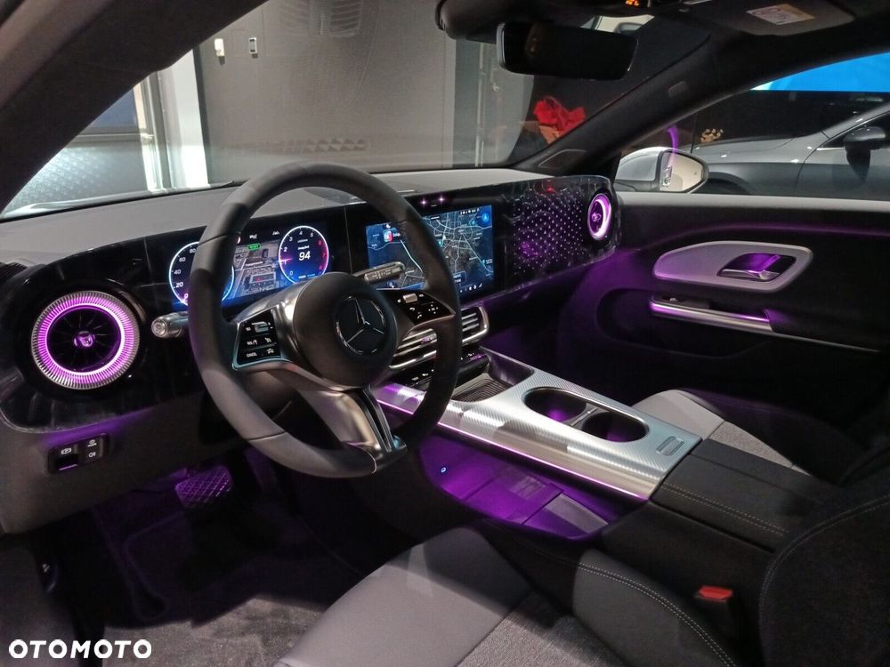 Mercedes-Benz CLA - 8