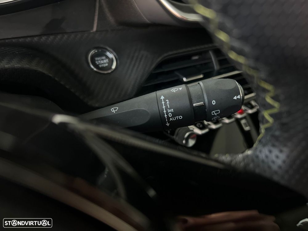 Peugeot 208 1.5 BlueHDi GT - 14