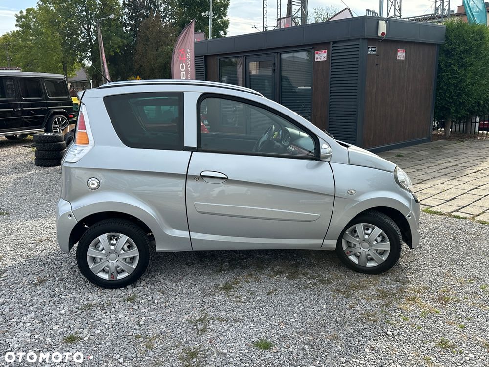 Microcar M.GO - 16