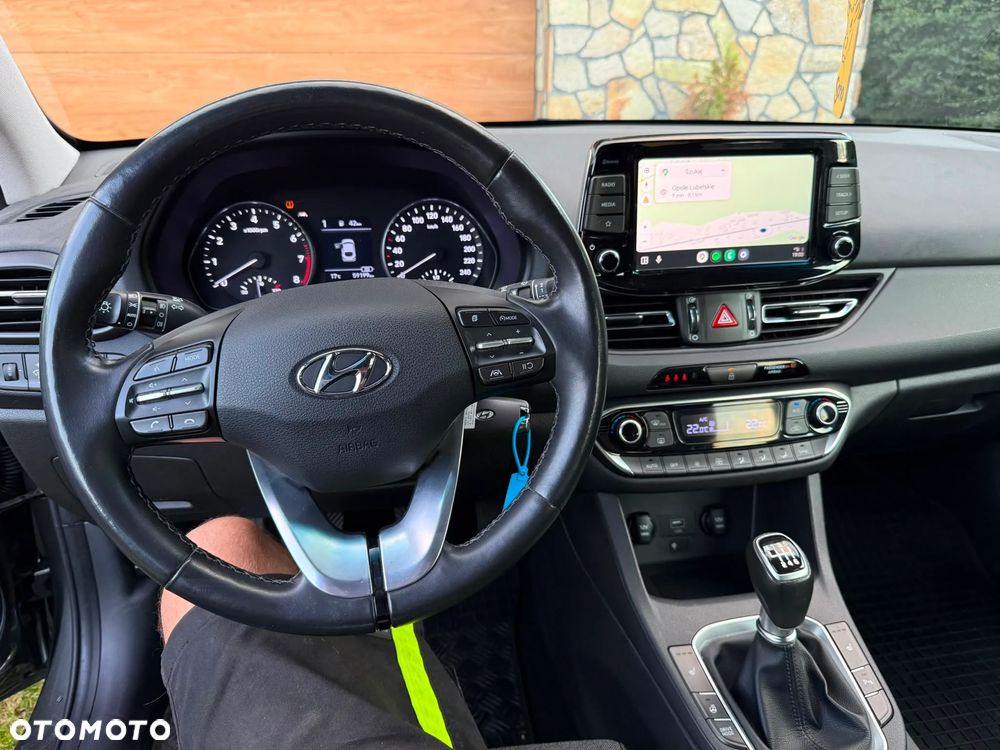 Hyundai i30 1.5 T-GDI 48V-Hybrid Intro - 12