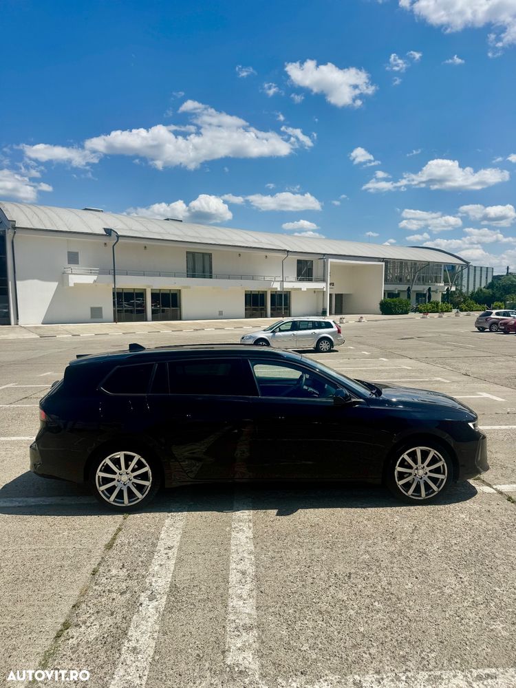 Opel Astra 1.2L Turbo Start/Stop Edition - 8