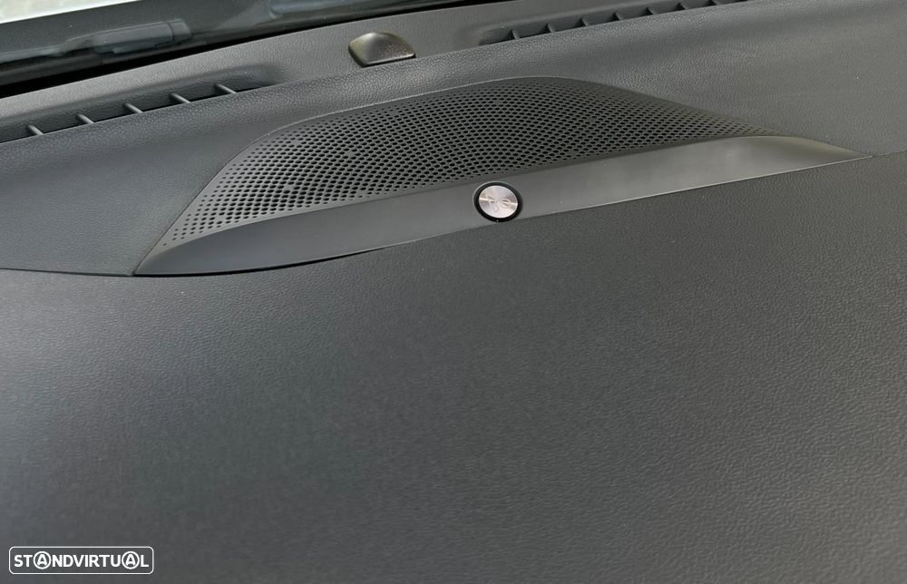 Ford Focus SW 1.0 EcoBoost MHEV ST-Line - 20