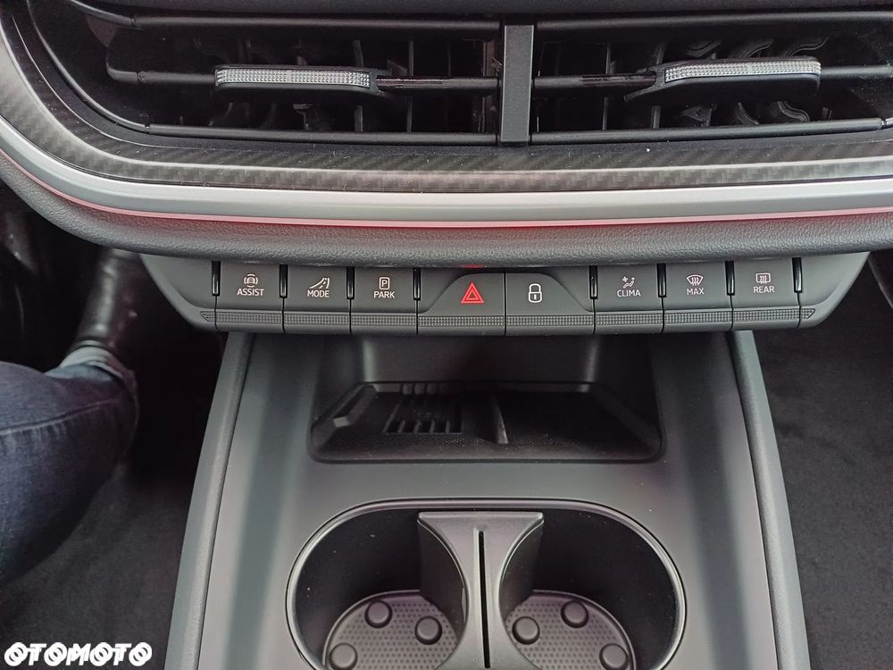 Skoda Elroq 60 63kWh Sportline - 18