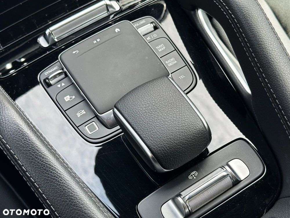 Mercedes-Benz GLE - 17