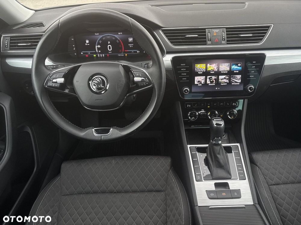 Skoda Superb 1.5 TSI Ambition DSG - 15