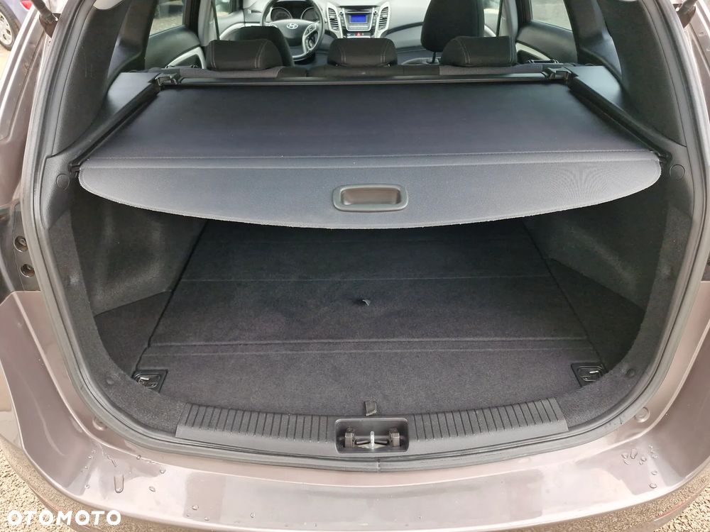 Hyundai i30 1.6 GDI Comfort - 29