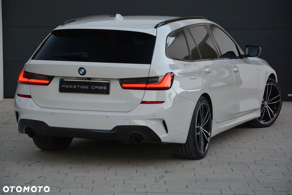 BMW Seria 3 320d Touring Edition M Sport Shadow - 15