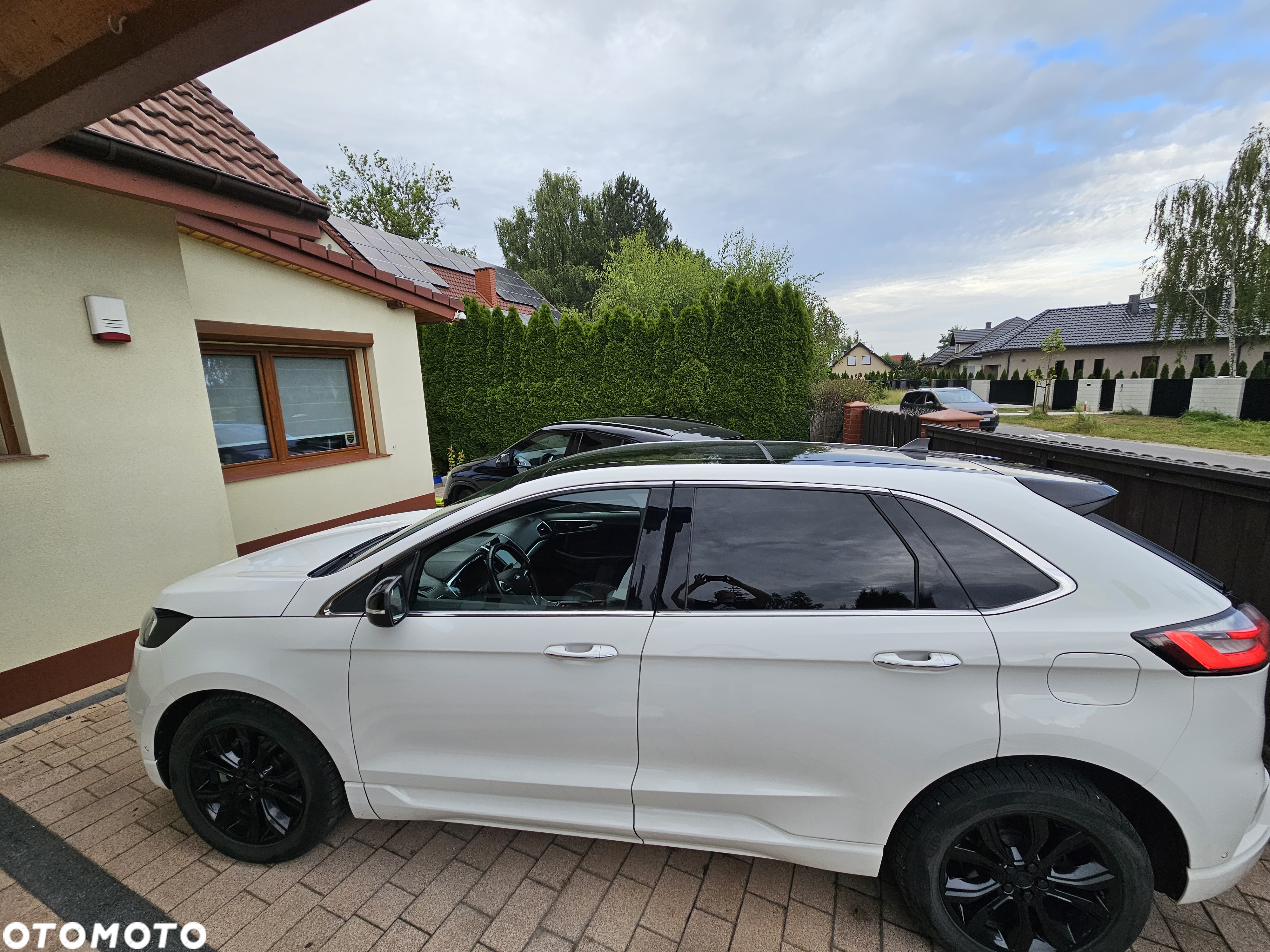 Ford Edge - 13