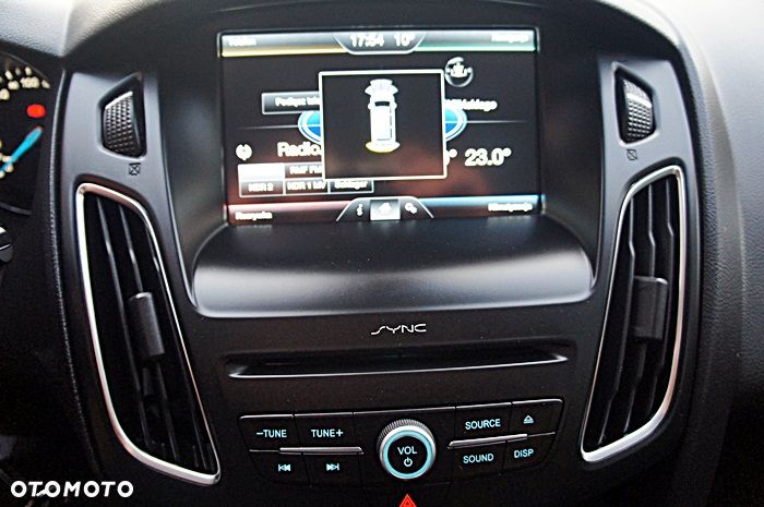 Ford Focus 1.5 EcoBoost STart-Stopp-System TITANIUM - 13