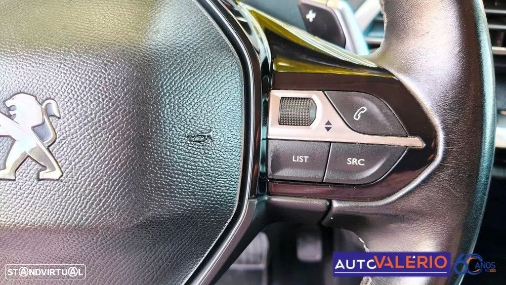 Peugeot 3008 1.5 BlueHDi Allure EAT8 - 17