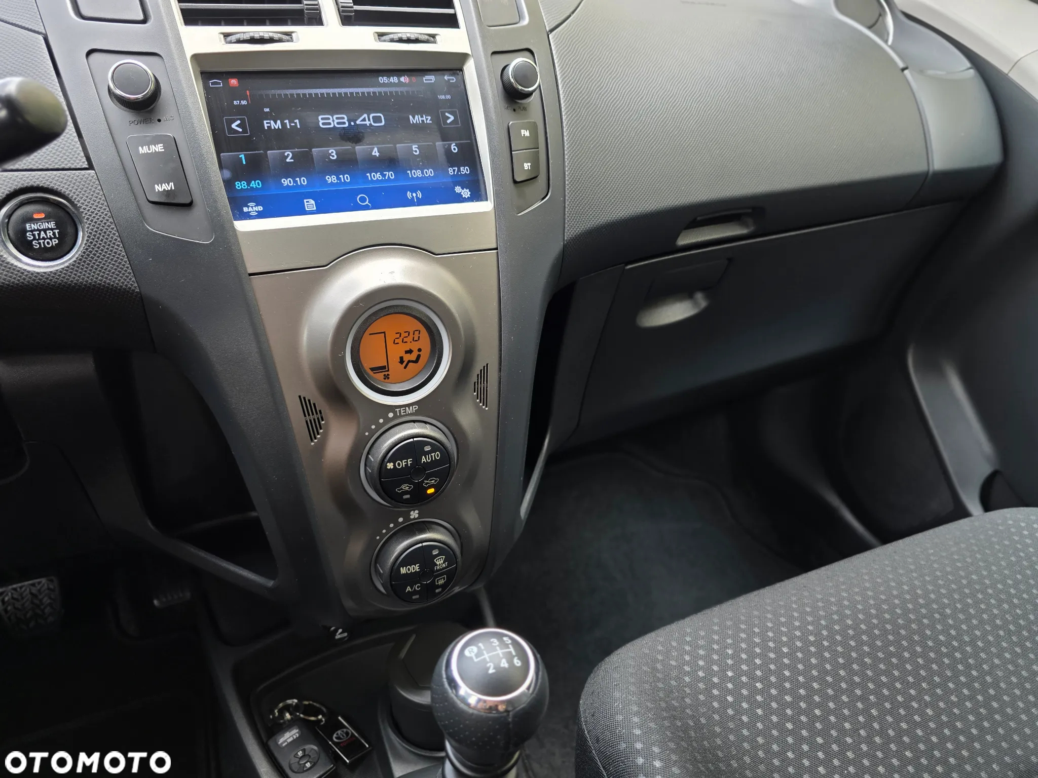 Toyota Yaris - 30