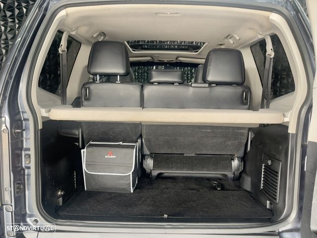 Mitsubishi Pajero 3.2 DI-D Instyle CA FPF - 37