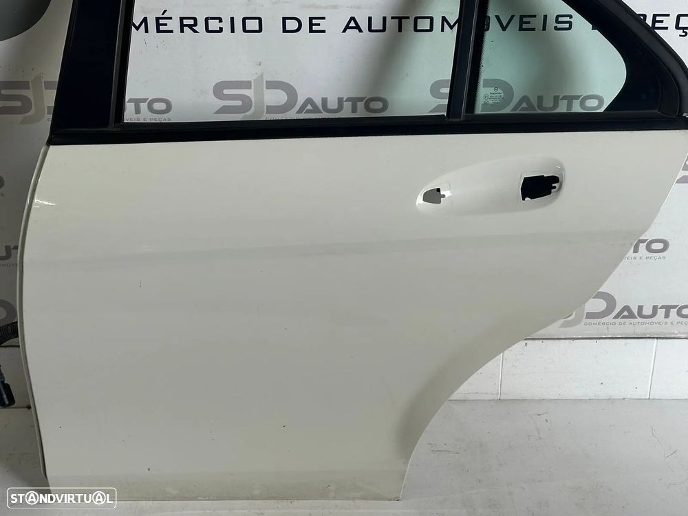 Porta Frente / Trás Direita / Esquerda - Mercedes C (W204) - 13