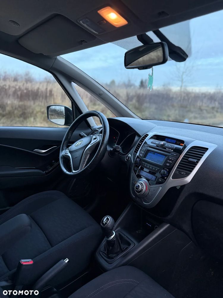Hyundai ix20 1.4 blue Comfort - 8