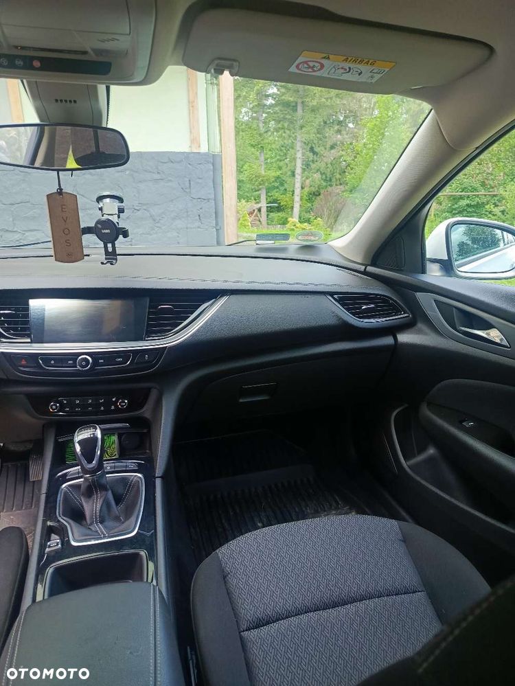 Opel Insignia 1.6 CDTI Enjoy S&S Eco - 11