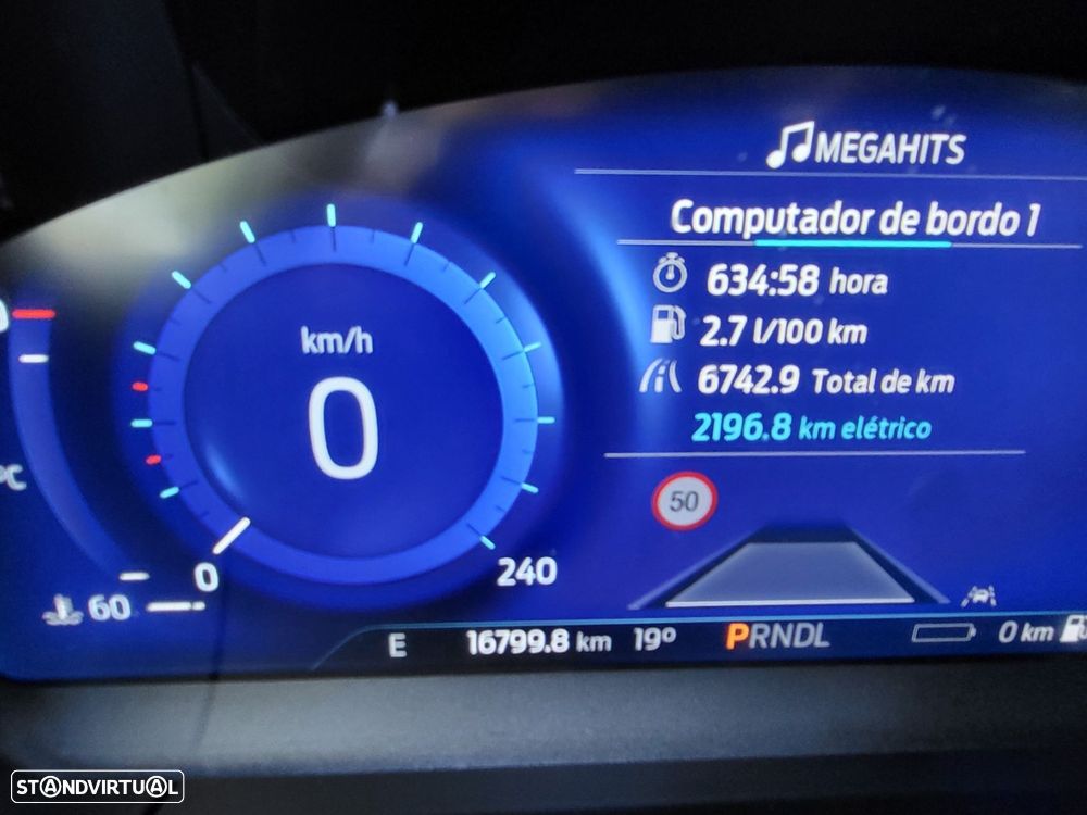 Ford Kuga - 13