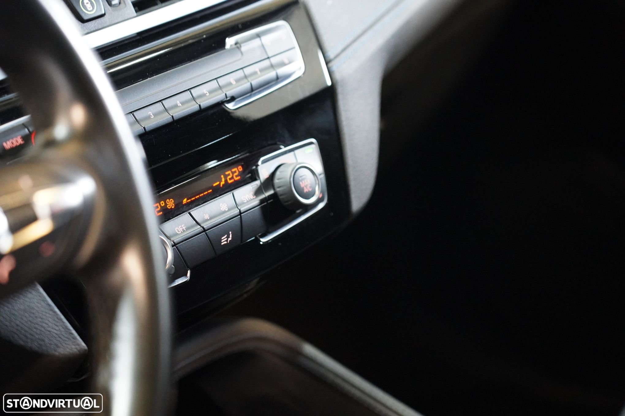 BMW X2 16 d sDrive Auto Pack M - 15