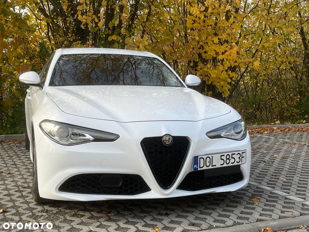 Alfa Romeo Giulia - 16