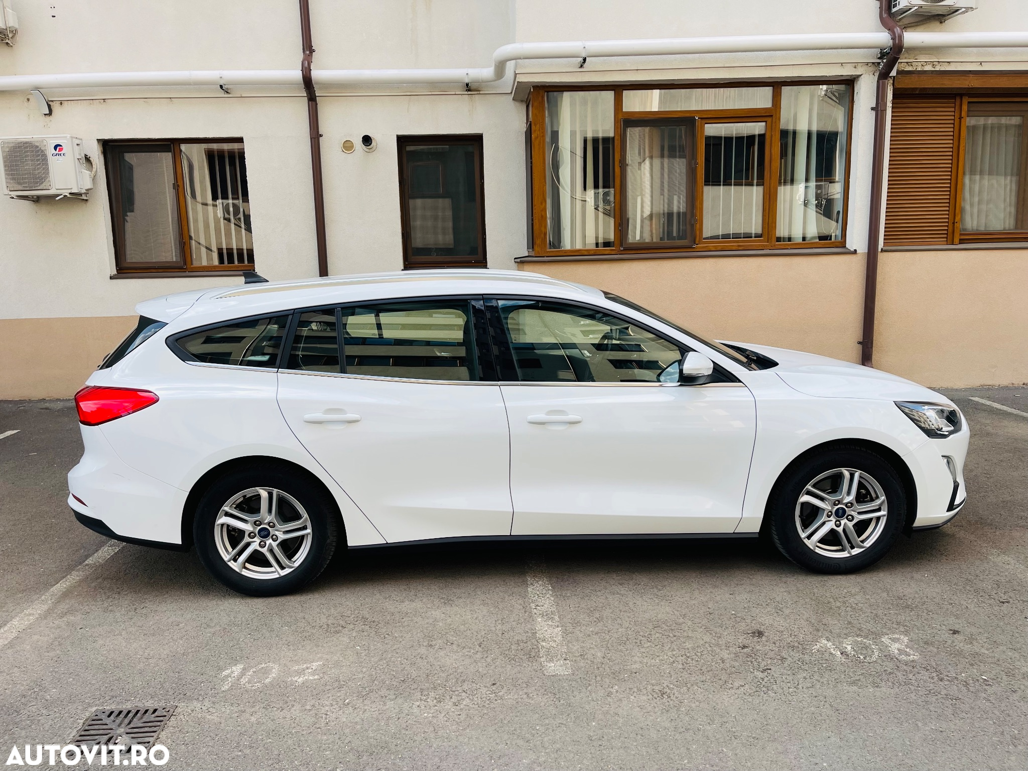 Ford Focus 1.5 EcoBlue Trend Edition - 6