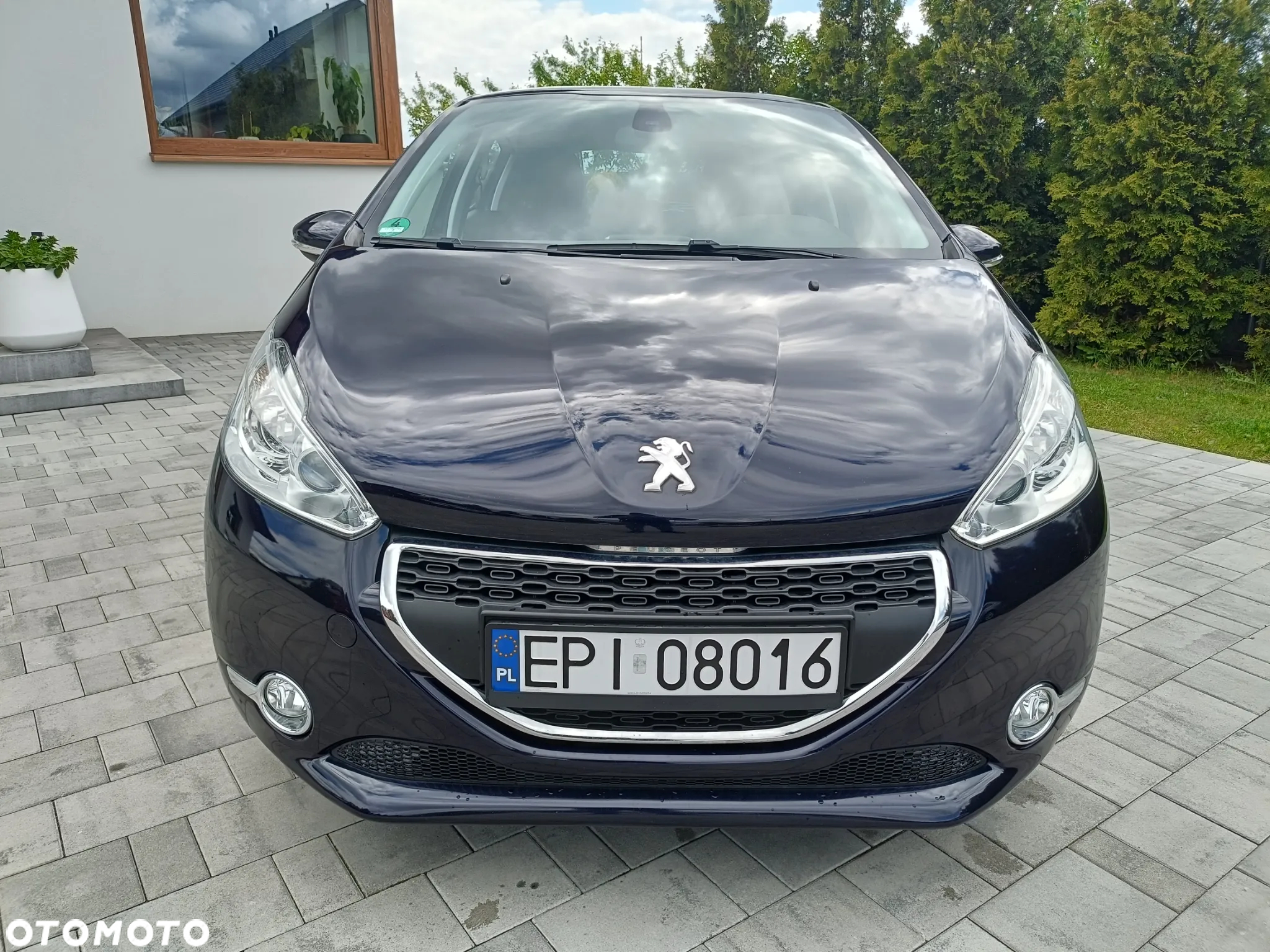 Peugeot 208 - 19