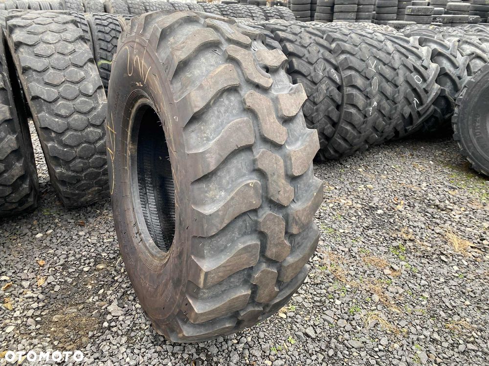 Opona 405/70R20 DUNLOP SPT9 Przemysłowa 95% bieżnika 14.5R20 SP T9 - 1